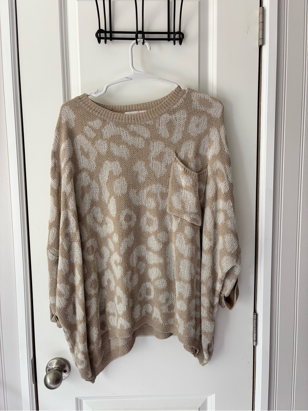 Neutral Leopard Print Pocket Sweater - Beige/Cream